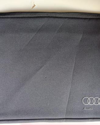 Custodia Tucano Laptop Second Skin Edizione Audi