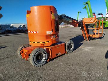 Piattaforma elettrica JLG E300 AJP