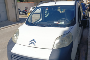 Autocarro furgone nemo