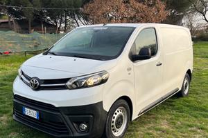 Toyota Proace passo lungo