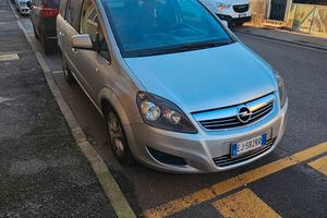 opel zafira 7 posti