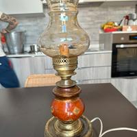 Elegante Lampada da Tavolo Vintage