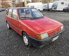 FIAT UNO - AUTO DI INTERESSE STORICO- POCHI KM