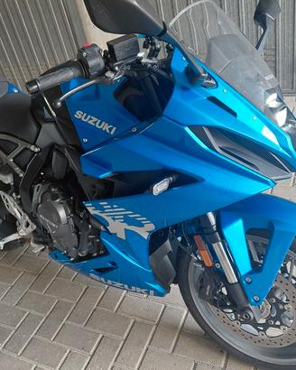 Suzuki GSX8R