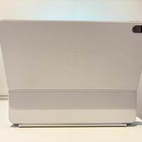 Apple magic keyboard iPad air 12.9 2025 tastiera