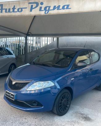 Lancia Ypsilon 1.3 MJT 16V 95 CV 5 porte