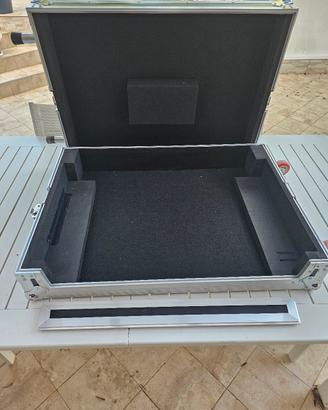 custodia o flight case consolle denon prime plus