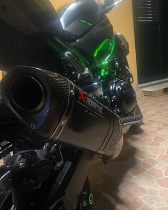 Scarico akrapovic z900 originale