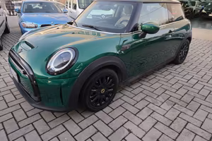 MINI Cooper SE Classic