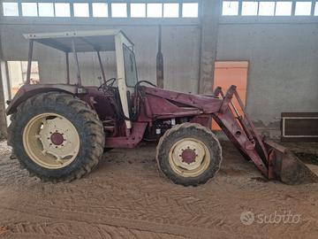 TRATTORE AGRICOLO USATO INTERNATIONAL 644 DT