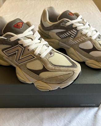 New Balance 9060 uomo taglia 42