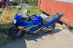 Suzuki moto