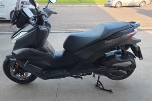 Voge Sfida SR3 300 DEL 2025