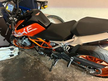 Ktm duke 390 terni 2022
