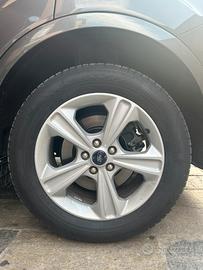 4 cerchi in lega 17” + Gomme invernali