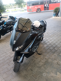 Yamaha Tmax 530