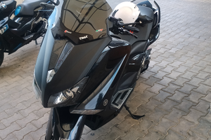 Yamaha Tmax 530