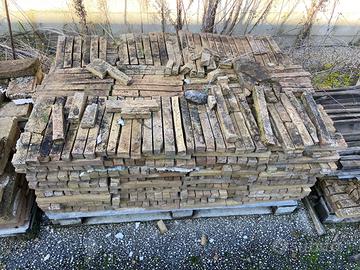 Mattoni antichi usati