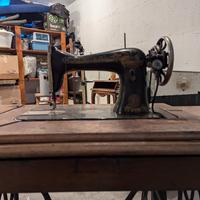 macchina per cucire Singer anno 1910