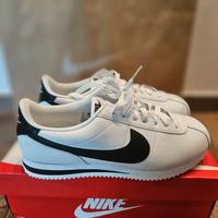 scarpe nike Cortez NUOVE n.42,5