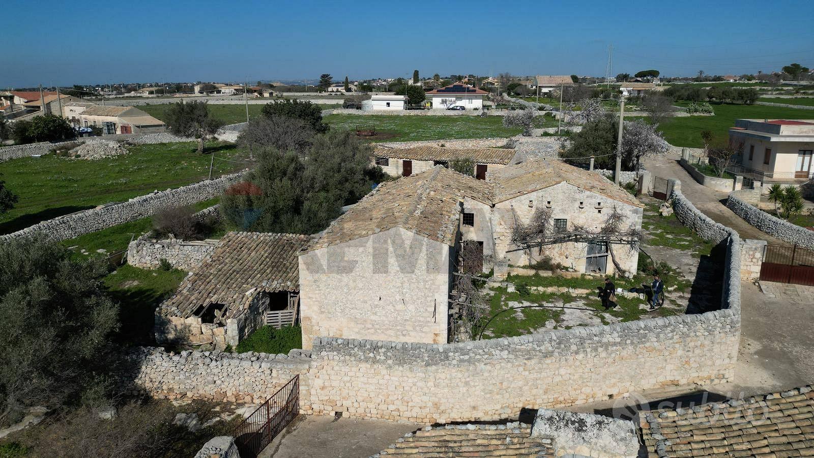 Cascina/Casale - Modica - Vista 4