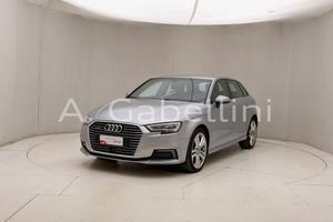 AUDI A3 Sportback e-tron - A3 SPB 40 e-tron S tron