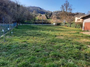 Terreno edificabile con ristrutturazione