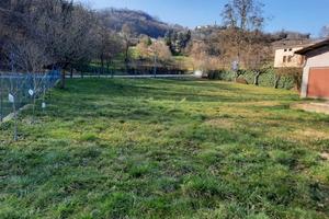 Terreno edificabile con ristrutturazione