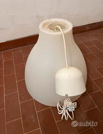 Lampadario in plastica Ikea