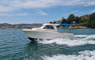 Beneteau Antares 710