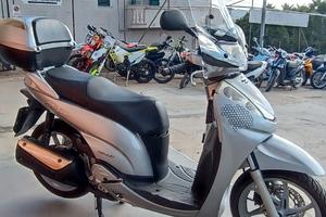 Honda SH 300 i