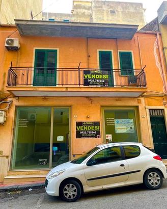 Casa indipendente di 370 m² con 4 locali a Canicat