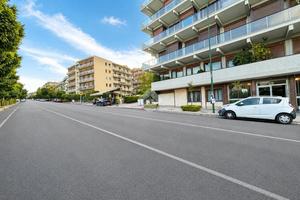 3 LOCALI A NAPOLI