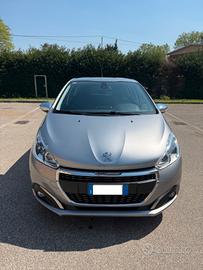 Peugeot 208 1.5 - NEOP. - NAV. - 12 MESI DI GARANZ