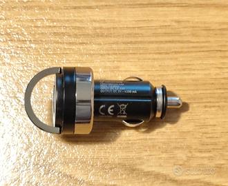 caricabatterie da auto 12V/24V  2 USB-A  5V 4,2A 