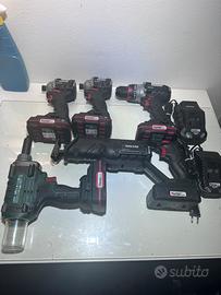 Set di attrezzi Parkside a batteria