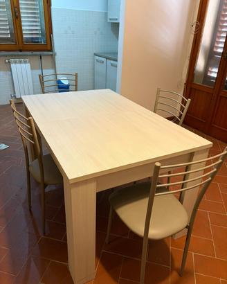 Tavola allungabile