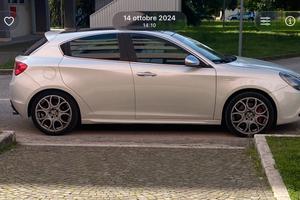 Giulietta 2.0 jtm 170 cv con tetto open assetto
