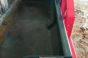 Pala per trattore agricolo