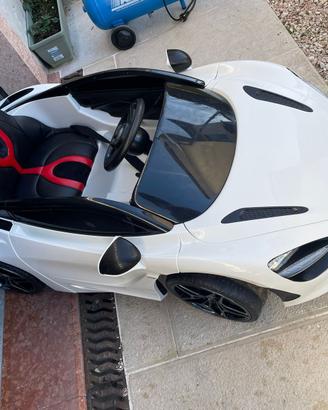 Macchina per bambini