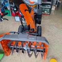 Spazzaneve Husquarna ST 330 Nuovo!