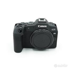 Canon EOS R8