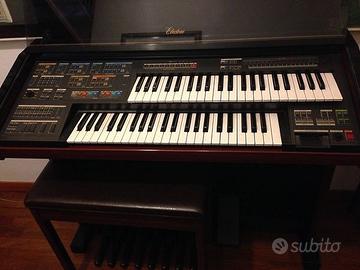 Organo Yamaha Electone MC-600