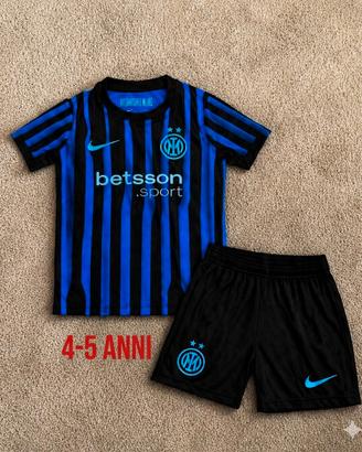 t shirt e pantaloncino Inter 2026 4-5 anni nuovo