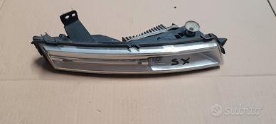 Faretto luce diurna sinistro Jaguar F-Pace