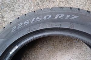 Pirelli Sottozero 3 225/50R17