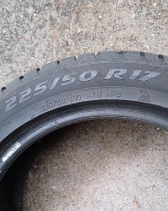 Pirelli Sottozero 3 225/50R17