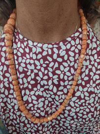 collana di corallo sardo, con oro 750