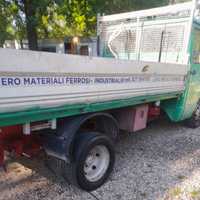 Iveco deily35.8 ribaltabile trilaterale
