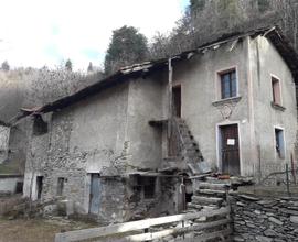 Rustico a Villeneuve in frazione Champlong